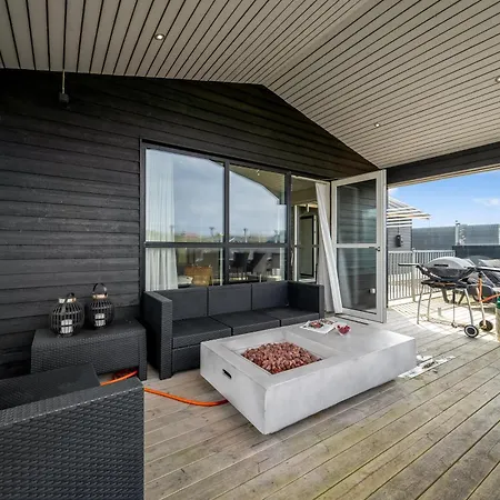 Exclusive Activity House From 2018 - 1022 *